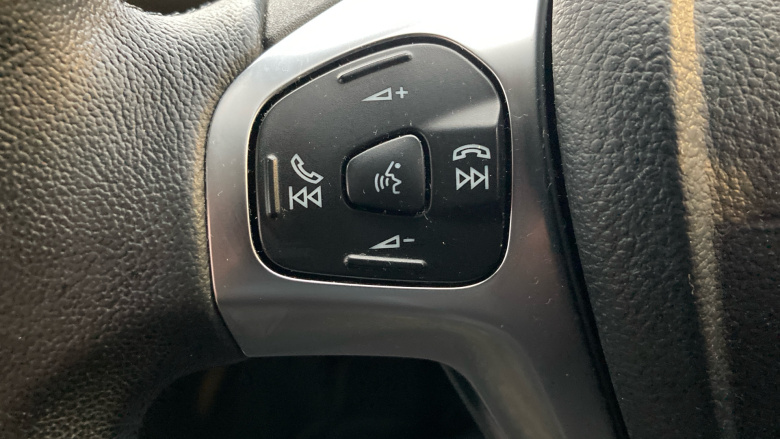 Ford Fiesta 1.25 82 Zetec 5dr Petrol Hatchback